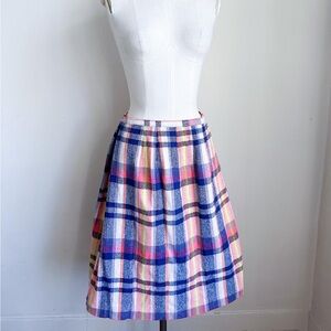 ⭐️3/$30⭐️ (bundle deal) Vintage 1970s Plaid Woven Skirt / 25" waist